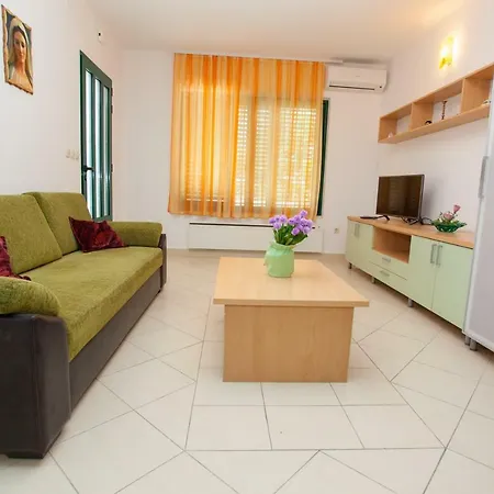Jadranko Apartment
